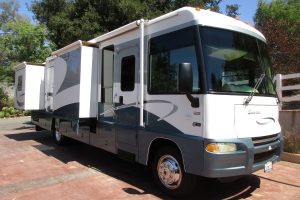 M152 – 2006 ITASCA SUNRISE RV